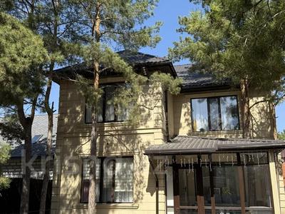 Отдельный дом · 4 комнаты · 207 м² · 10 сот., Куйбышевская Роща 26 за 200 млн 〒 в Петропавловске