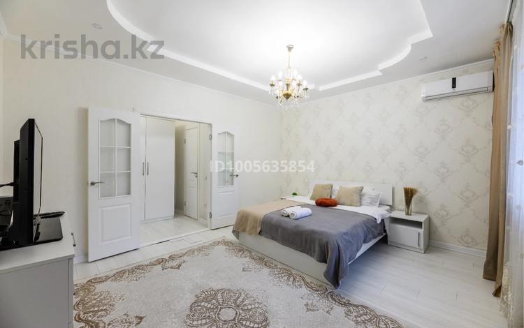 2-комнатная квартира · 50 м² · 2/12 этаж, мкр Самал-2 75 за 22 000 ₸ в Алматы, Медеуский р-н — фото 3