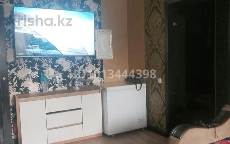 2-бөлмелі пәтер · 41.8 м² · 3/4 қабат, 1-квартал, Майкудук, 11-й квартал 8, бағасы: 12 млн ₸ в Караганде, Алихана Бокейханова р-н — фото 5