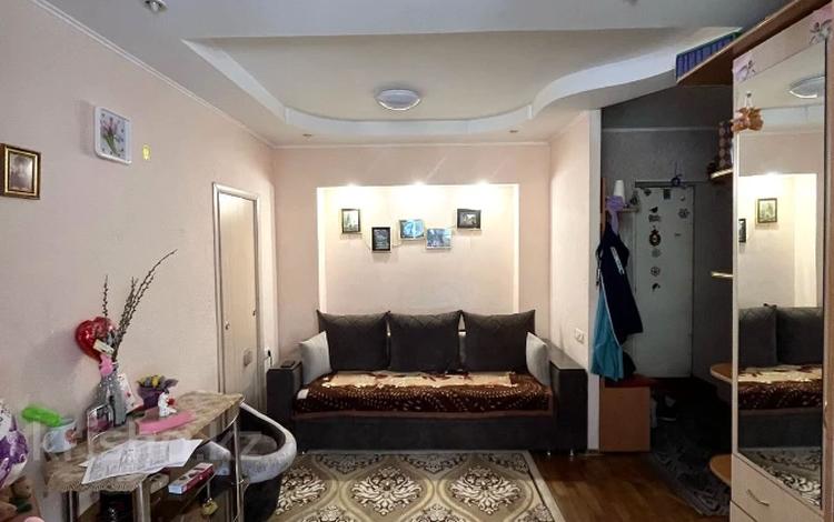 2-комнатная квартира, 29.8 м², 3/5 этаж, Толстого 100 за 9.5 млн 〒 в Павлодаре — фото 2