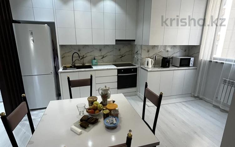 3-комнатная квартира · 100 м² · 4/12 этаж, Айтиева 154/1 за 650 000 ₸ в Алматы, Алмалинский р-н — фото 12