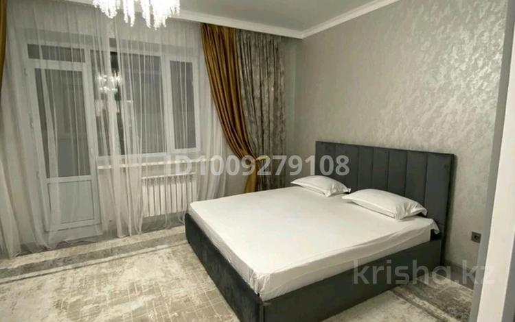 2-комнатная квартира · 85 м² · 3/5 этаж, Тауелсіздік 12 — проспект Тауелсіздік 12, Жка Ер-Ару жағалау за 25 000 〒 в  — фото 2