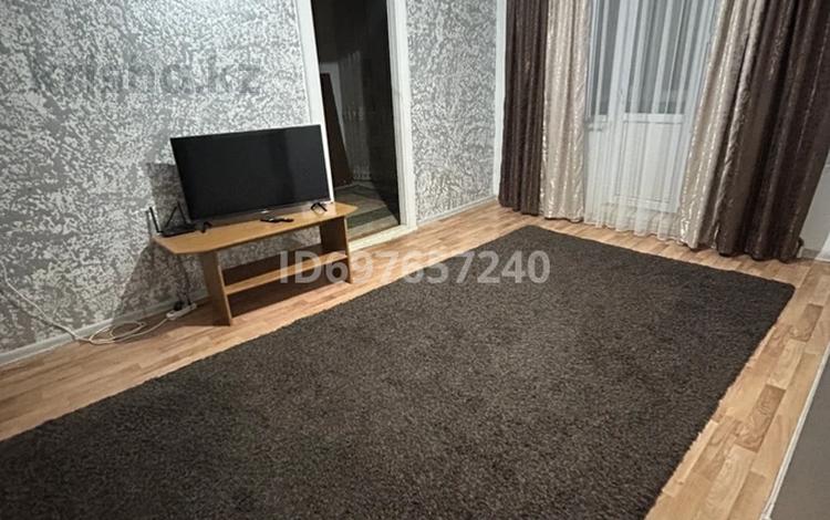 2-бөлмелі пәтер · 46 м² · 2/4 қабат, Абулхаир хана 14, бағасы: 10 000 ₸ в Актобе — фото 2