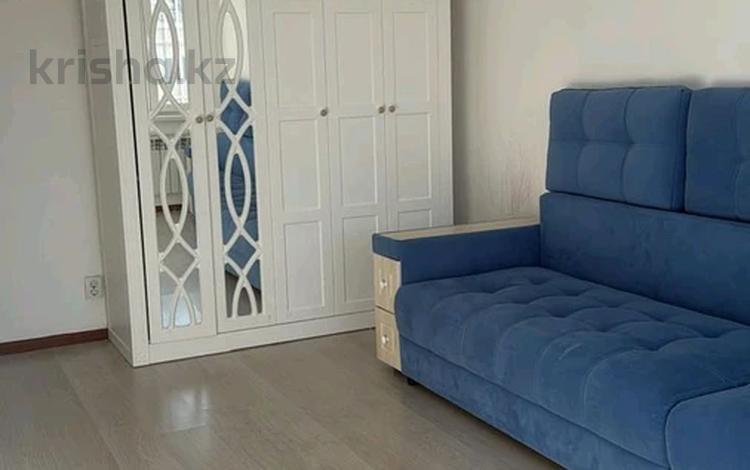 2-бөлмелі пәтер · 56 м² · 5/5 қабат, Болашак 30, бағасы: 180 000 ₸ в Талдыкоргане, мкр Болашак — фото 2