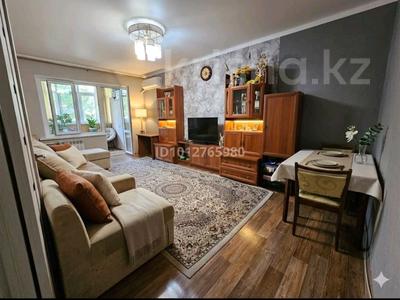 2-бөлмелі пәтер · 60 м² · 2/4 қабат, Бауржана Момышулы 29 — Парк имени Абая, бағасы: 28 млн ₸ в Шымкенте, Туран р-н