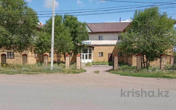 Жеке үй · 12 бөлме · 930 м² · 25 жүзд., Октябрьская, бағасы: 100 млн ₸ в Акколе — фото 2