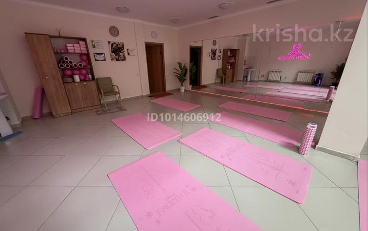 Студии · 45 м² за 6 000 ₸ в Алматы, Бостандыкский р-н — фото 3