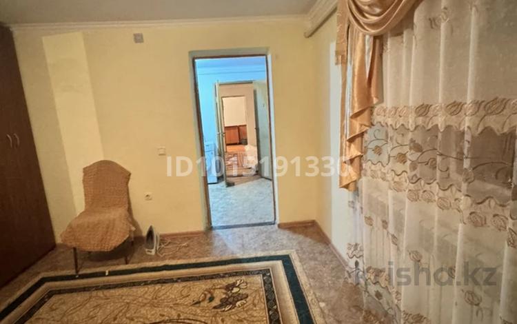 Отдельный дом · 3 комнаты · 100 м² · 200 сот., Шегем Көбен би 13 — Жібек жолы базарына жақын за 60 000 ₸ в Жанаозен — фото 2
