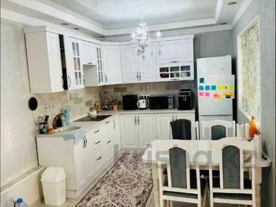 2-бөлмелі пәтер · 53 м² · 9/10 қабат, Ақсай-5 ш/а., мкр Аксай, Б. Момышулы 25, бағасы: 37.7 млн ₸ в Алматы, Ауэзовский р-н