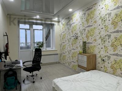 2-комнатная квартира, 74 м², 7/7 этаж, назарбаева 233/2 за 36 млн 〒 в Уральске