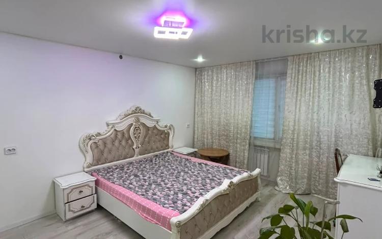 2-комнатная квартира · 51 м² · 1/10 этаж, Камзина 350 за ~ 19.3 млн ₸ в Павлодаре — фото 2