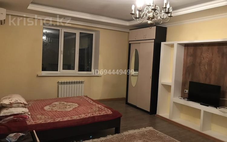 1-комнатная квартира · 54 м² · 5/9 этаж, 2-мкр 11Б за 16.5 млн ₸ в Атырау, мкр Авангард-2 — фото 10