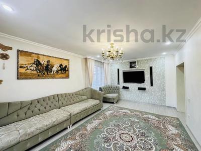 Отдельный дом · 5 комнат · 300 м² · 7.6 сот., Байсеитова 66 за 135 млн 〒 в Астане, Сарыарка р-н