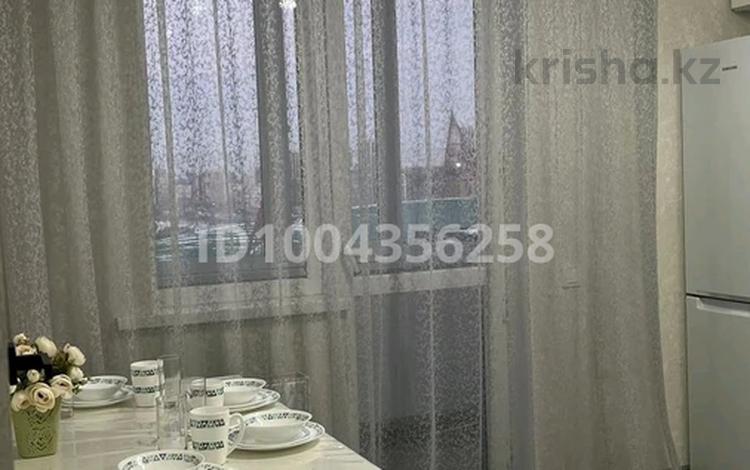 1-комнатная квартира · 51 м² · 10/15 этаж, Кабанбай батыра 46 — Қабанбай батыра и Керек Жәнібек хандар за 15 000 ₸ в Астане, Есильский р-н — фото 8
