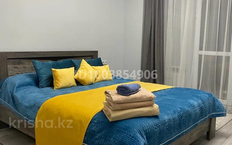 1-бөлмелі пәтер · 40 м² · 4/6 қабат, Шұғыла ш/а., Жунисова 2/13к17 — Пересечение Алатау, бағасы: 2 500 ₸ в Алматы, Наурызбайский р-н — фото 2