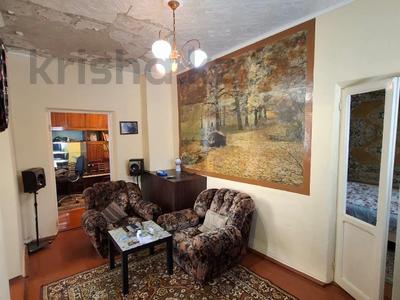 Жеке үй · 3 бөлме · 54 м² · 7 жүзд., Арбиева, бағасы: 12 млн ₸ в Экибастузе