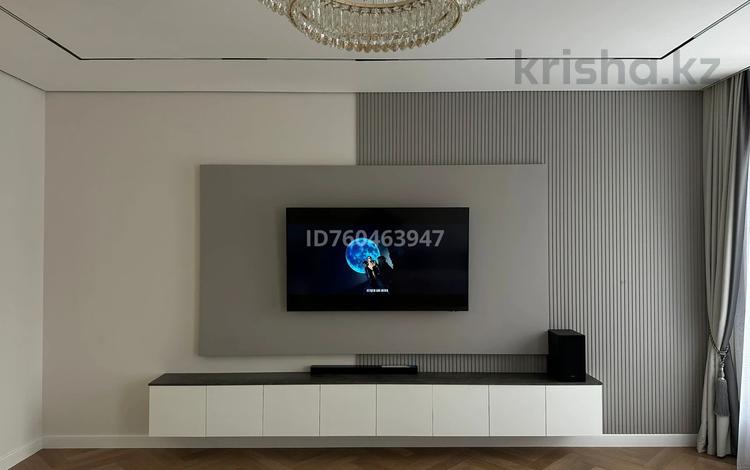 4-комнатная квартира · 135 м² · 10/12 этаж, Бухар жырау 27 за 125 млн ₸ в Астане, Есильский р-н — фото 2
