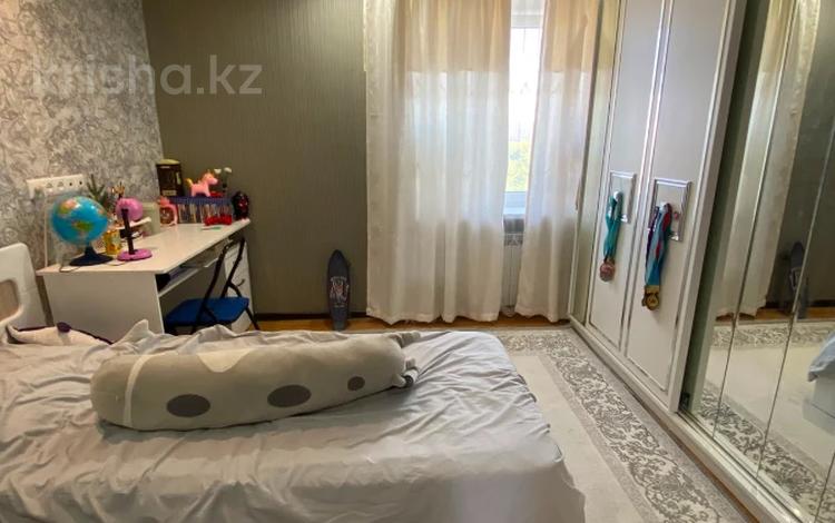 5-комнатная квартира · 162.1 м² · 5/10 этаж, Алии Молдагуловой 36/1 за 45 млн ₸ в Актобе — фото 4
