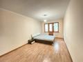2-комнатная квартира · 45 м² · 3/5 этаж, мкр №5 5 за 260 000 ₸ в Алматы, Ауэзовский р-н — фото 9