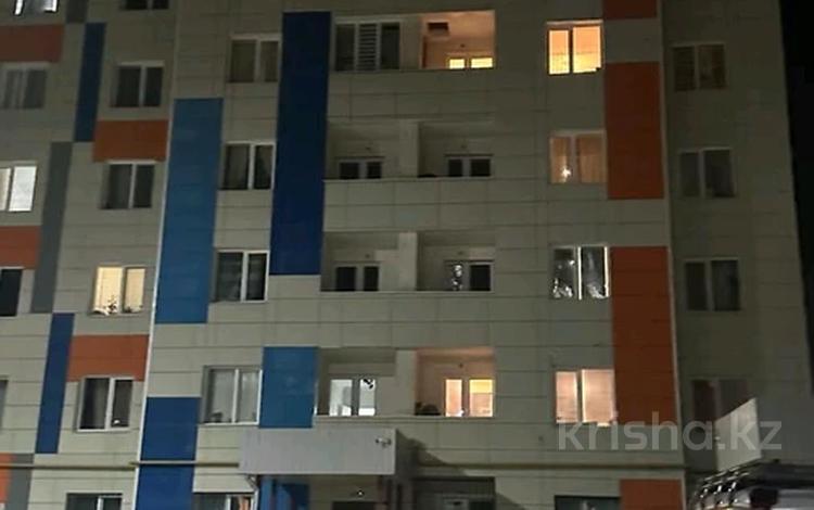 2-комнатная квартира, 54 м², 5/9 этаж помесячно, мкр Жас Канат — Бекмаханова за 250 000 〒 в Алматы, Турксибский р-н — фото 2