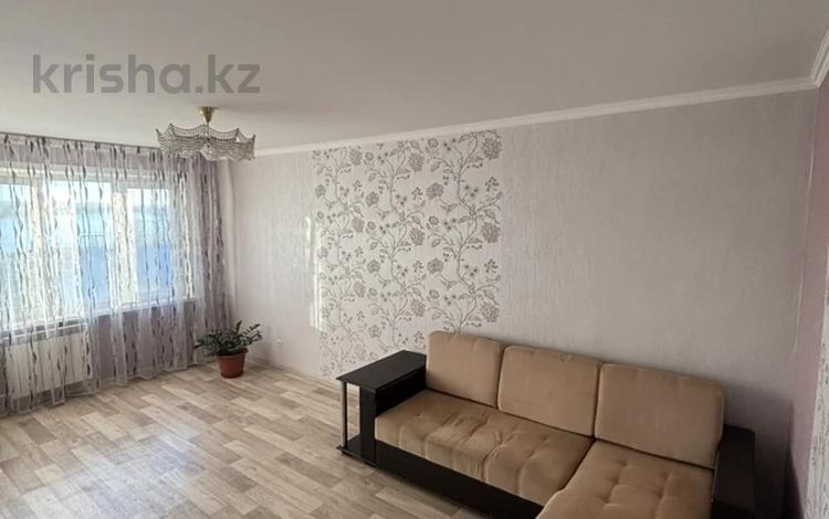 1-комнатная квартира · 35 м² · 3/6 этаж, ул. Кабанбай Батыра 15 за 21.9 млн ₸ в Усть-Каменогорске, Ульбинский — фото 2