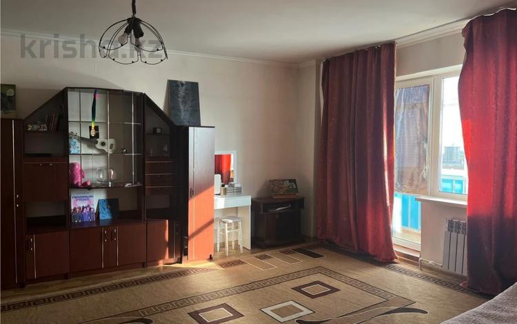 1-бөлмелі пәтер · 54.8 м² · 9/12 қабат, мкр Юго-Восток, Республики, бағасы: 19 млн ₸ в Караганде, Казыбек би р-н — фото 2