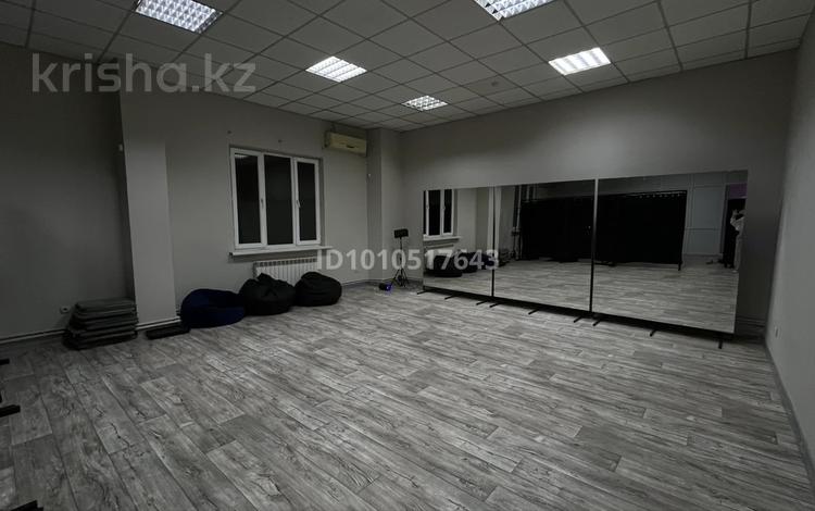 Студии · 70 м² за 30 000 ₸ в Алматы, Алмалинский р-н — фото 2