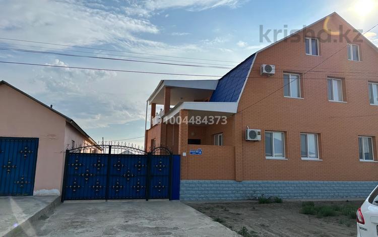 Жеке үй · 6 бөлме · 240 м² · 10 жүзд., Береке, Аль- Фараби 8 — П. память ильича , Аль-фараби, бағасы: 49 млн ₸ в Атырау, Береке (Память Ильича) — фото 2