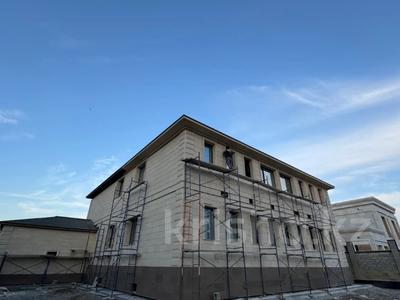Отдельный дом · 6 комнат · 860 м² · 14.5 сот., Узакюая караманова 1 за 390 млн 〒 в Астане, Есильский р-н