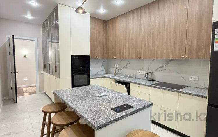 3-комнатная квартира · 122 м² · 3/9 этаж, Лебедева — Жандосова-Егизбаева-Сатпаева за 800 000 ₸ в Алматы, Бостандыкский р-н — фото 2