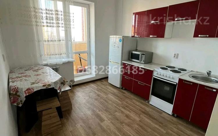 1-комнатная квартира, 37 м², 16/16 этаж помесячно, мкр Юго-Восток, Б.Момышұлы 26/3 — Таттимбета