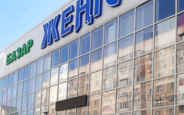 Кеңселер, дүкендер мен бутиктер, сұлулық салондары, медорталықтар мен дәріханалар · 18 м², бағасы: 99 000 ₸ в Уральске, мкр Женис — фото 2