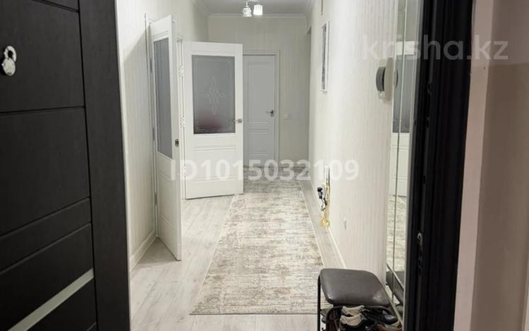 3-комнатная квартира · 86.1 м² · 5/10 этаж, Дукенулы 37/3 за 38 млн ₸ в Астане, Сарыарка р-н — фото 2