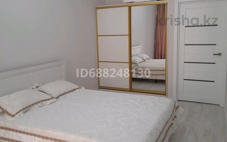 2-бөлмелі пәтер · 54 м² · 6/12 қабат, Байтурсынова 179 — Пересечение с Тимирязева, бағасы: 24 000 ₸ в Алматы, Бостандыкский р-н — фото 2