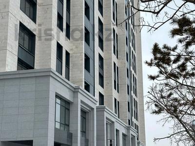 4-комнатная квартира, 156 м², 3/20 этаж, Жумекен Нажимеденов 2 за 120 млн 〒 в Астане, Алматы р-н