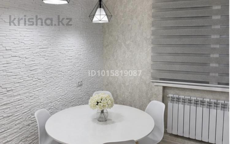 3-бөлмелі пәтер · 67.5 м² · 2/2 қабат, Ауэзова 27, бағасы: 17.5 млн ₸ в Абай — фото 2