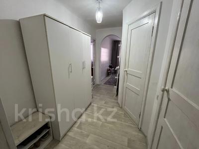 2-комнатная квартира, 38 м², 1/4 этаж, мкр Таугуль-1 2 за 21.5 млн 〒 в Алматы, Ауэзовский р-н