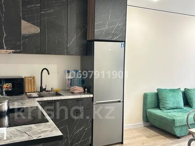 1-комнатная квартира, 37 м², 3/12 этаж помесячно, Казыбек би 35/1 за 230 000 〒 в Астане, Нура р-н