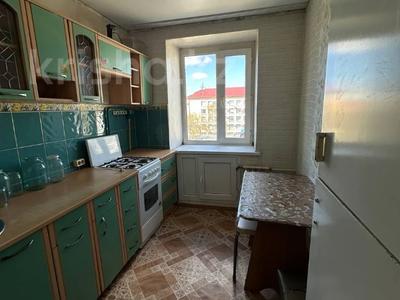 3-бөлмелі пәтер · 60 м² · 5/5 қабат, Абая 153, бағасы: 22 млн ₸ в Костанае
