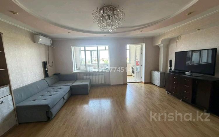 4-бөлмелі пәтер · 95 м² · 5/5 қабат, мкр Наурыз 1"Б" — Байтурсынова рыскулова, бағасы: 200 000 ₸ в Шымкенте, Туран р-н — фото 13