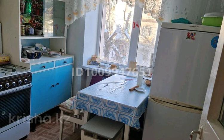 2-бөлмелі пәтер · 39 м² · 2/3 қабат, Гагарина 7, бағасы: 6 млн ₸ в Текели — фото 2