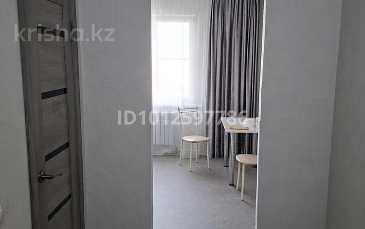 1-бөлмелі пәтер · 41.6 м² · 4/9 қабат, Базовая 2/7 — Школа 50, за драмтеатром, бағасы: 22.8 млн ₸ в Усть-Каменогорске — фото 2