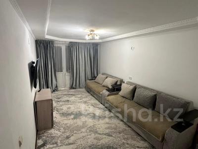 2-комнатная квартира, 49 м², 1/5 этаж, пр. К.Сатпаева 32 за 21 млн 〒 в Усть-Каменогорске