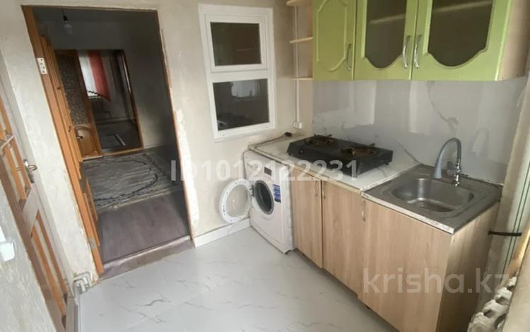 2-бөлмелі пәтер · 40 м² · 1/2 қабат, ул. С. Такежанова 3, бағасы: 170 000 ₸ в Алматы, Алатауский р-н — фото 2
