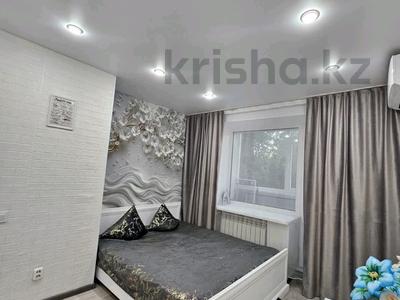 1-бөлмелі пәтер · 30 м² · 2/5 қабат, Курмангазы 163 — Торговый дом Школьник, бағасы: 10 000 ₸ в Уральске