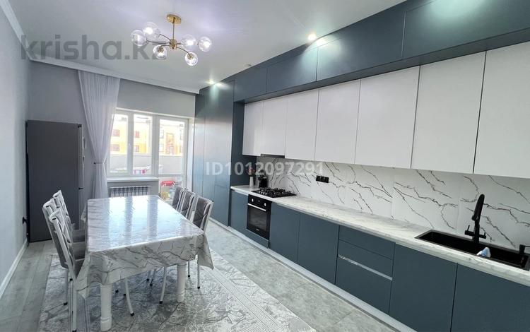 2-бөлмелі пәтер · 78.5 м² · 5/5 қабат, Мкр. Алтын орда 42, бағасы: 26 млн ₸ в Актобе — фото 2