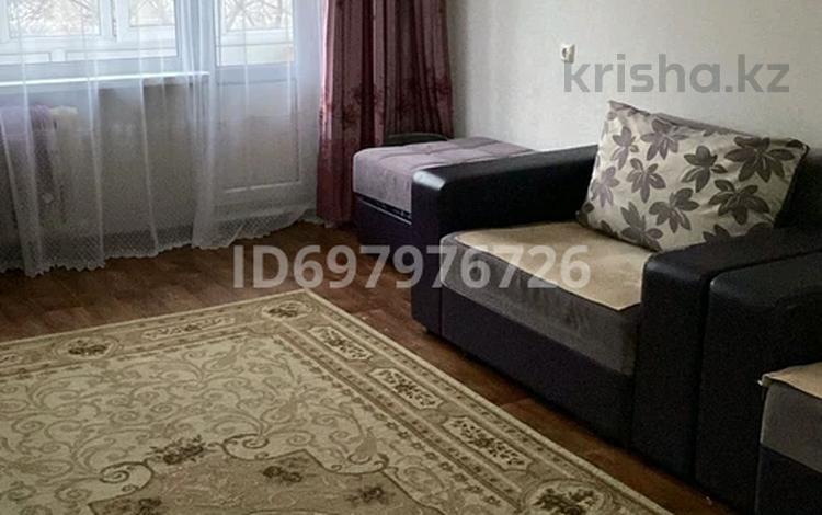 1-комнатная квартира · 38 м² · 2/5 этаж, Машиностроители 8 за 100 000 ₸ в Усть-Каменогорске — фото 9