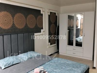 1-бөлмелі пәтер · 43 м² · 1/5 қабат, мкр Акбулак 8 — 1 микрорайон, бағасы: 11 000 〒 в Таразе