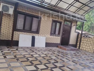 Үйдің бір бөлігі · 3 бөлме · 80 м² · 4 сот., Жумабаева 37, бағасы: 70 млн ₸ в Алматы, Турксибский р-н