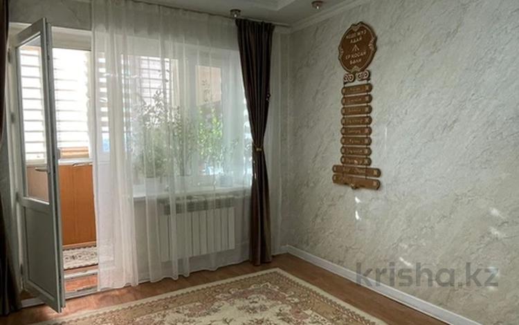 3-комнатная квартира · 70 м² · 5/5 этаж, 22-й мкр 6 б за 15.5 млн ₸ в Актау — фото 2